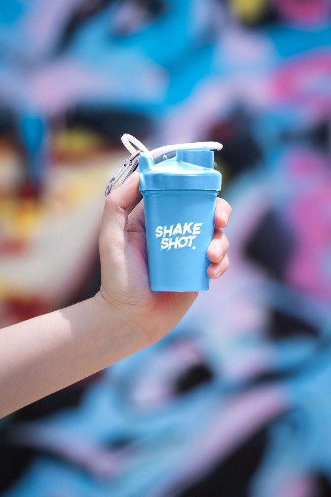 Shake Shot – Blue – 4oz Mini Shaker Bottle for Pre Workout, Creatine