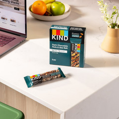 KIND Gluten Free Dark Chocolate Nuts & Sea Salt Snack Bars, 1.4 oz, 6 Count Box.