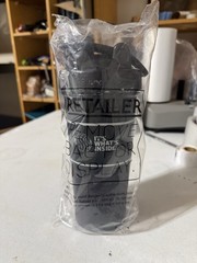 Blender Bottle Classic 28 oz Shaker Bottle Black Genuine BPA Free NEW