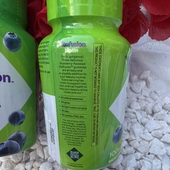 vitafusion Biotin 5000 mcg Gummies Blueberry 100 ct Hair Skin Nails Gluten-Free