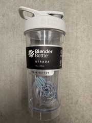 Blender Bottle 28 oz. Strada Clear Shaker Bottle w/ Loop Top, Push Button NEW