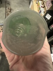 OPTAVIA BPA-Free 20 fl oz Plastic Shaker Bottle, Screw-on Green Lid, Clear