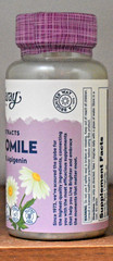 Solaray Chamomile 325 mg 30 Capsules Vital Extracts 30 VegCaps 2% Apigenin