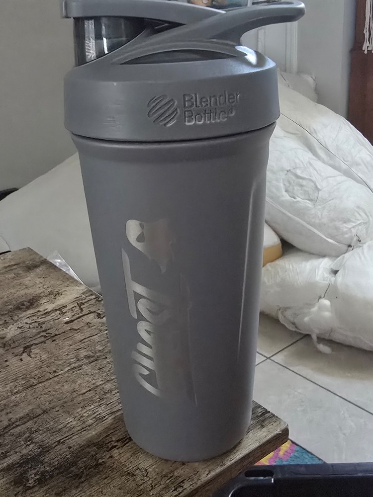 Ghost Lifestyle BlenderBottle stainless steel grey – Rare Discontinued Color