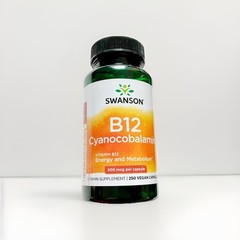 Swanson Vitamin B12 (Cyanocobalamin) 250 VegCaps 500 mcg for Energy & Metabolism