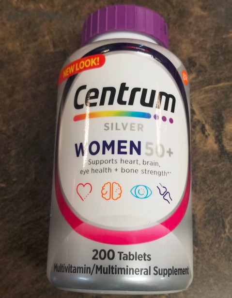 Centrum  Silver Complete Vitamin 200 Tabs Women 50+  Expiration Date 04/2027 Or