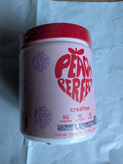 Peach Perfect Creatine Monohydrate Powder Glute Builder Strawberry Açaí Exp 6/27