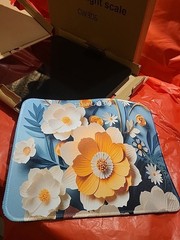 Digital Bathroom Scale Floral Rubber Non-Slip Round Edges Auto-Off + Mat New OB
