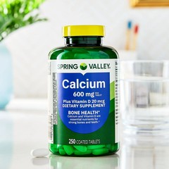 Spring Valley Calcium Supplement 600mg with Vitamin D3 20mcg Bone Health 250-CT