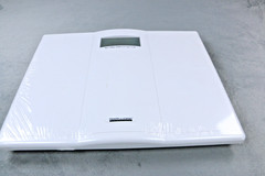 Health o meter Digital Bathroom Scale 400 lb Capacity Large Display White NEW
