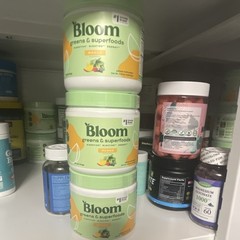 Bloom Greens & Superfoods Mango Powder 10.58 oz Digestion Bloating Energy set 3