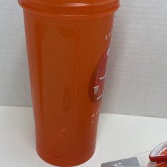 Blender Bottle Classic Shaker Cup Orange 28oz Special Edition Santa Leakproof