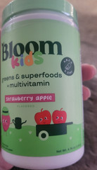 Bloom Kids Greens & Superfoods Multivitamin Powder Strawberry Apple 4.76oz