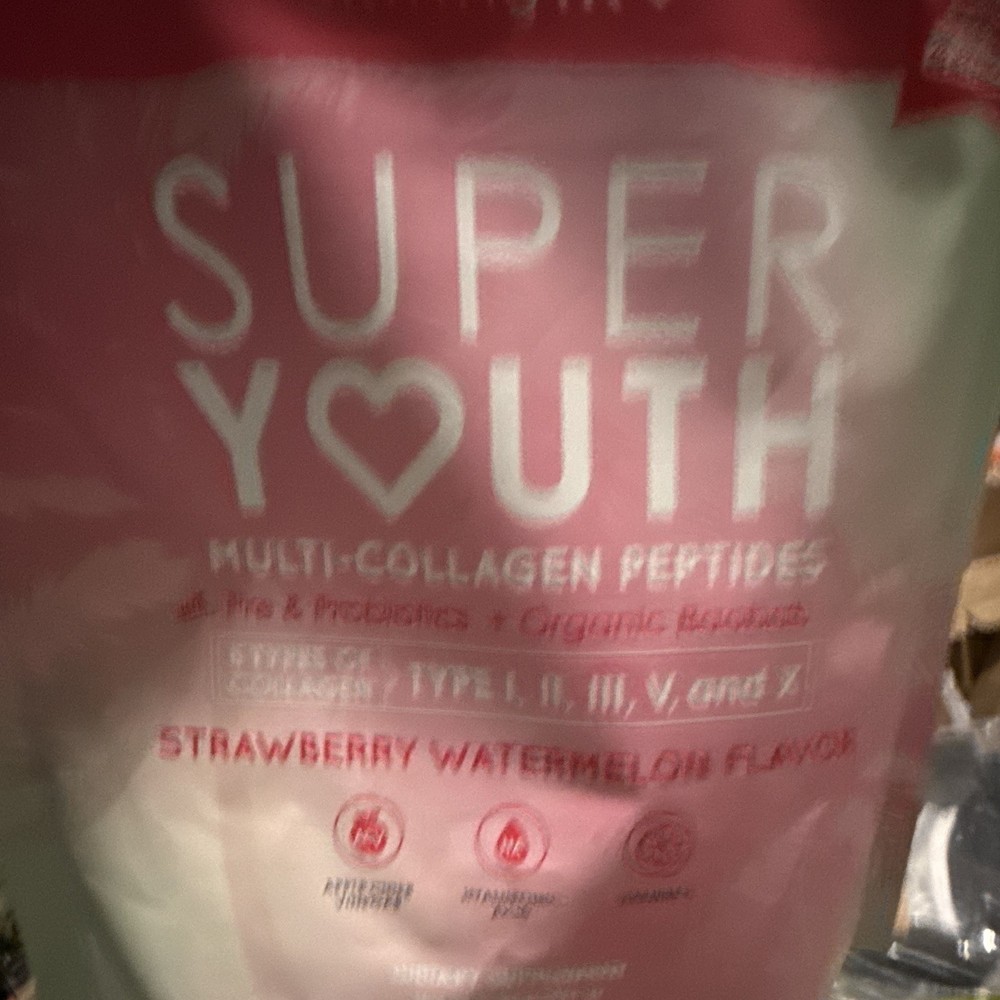 SUPER YOUTH Multi-Collagen Peptides Powder Hair Skin Nails Strawberry Watermelon
